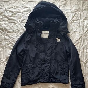 Black Abercrombie kids puffer jacket size L